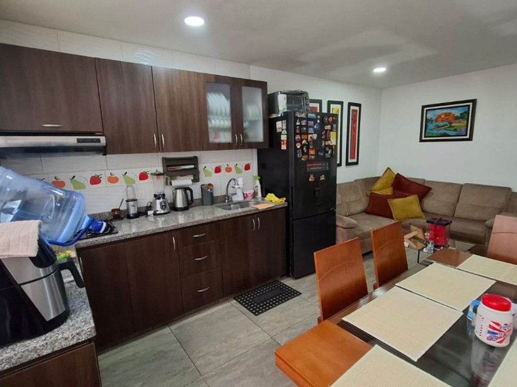 Casa de 4 alcobas en venta en San Jose De La Granja, Bogotá, 186 m² · foto 9 de 18