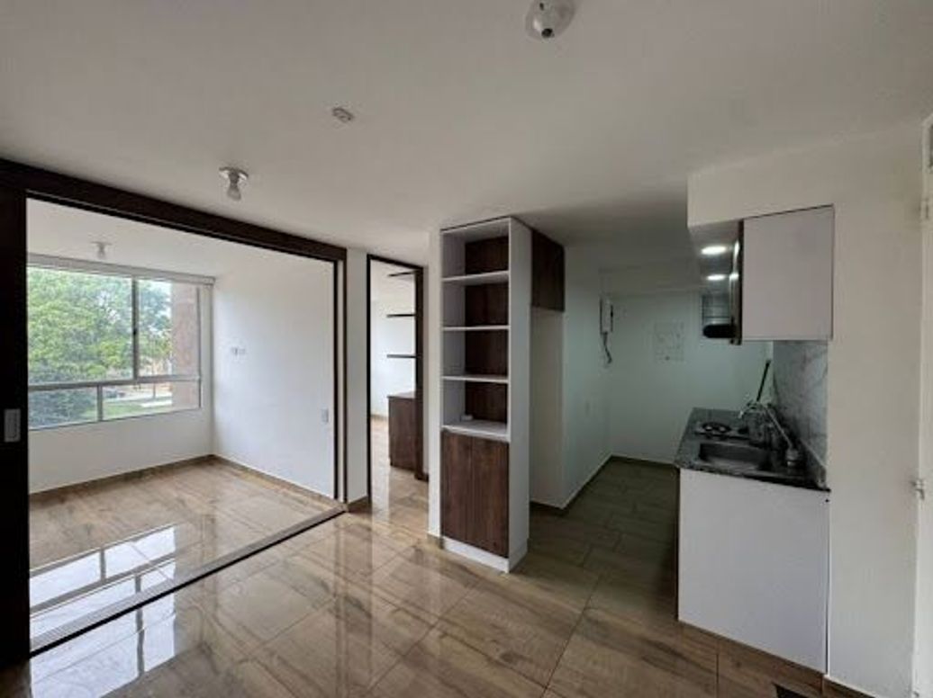 Apartaestudio en venta en El Redil, Bogotá, 35 m² · foto 5 de 12