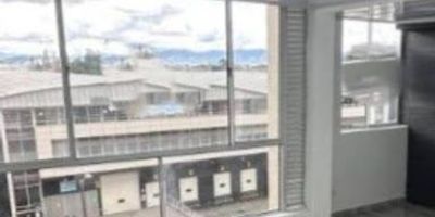 ✨ ¡Tu nuevo hogar te espera en SAN PABLO – FONTIBÓN! ✨
Hermoso apartamento NUEVO en arriendo, ubicado en moderno Conjunto Club House, ideal para quienes buscan comodidad, seguridad y una excelente ubicación en el occidente de Bogotá.

