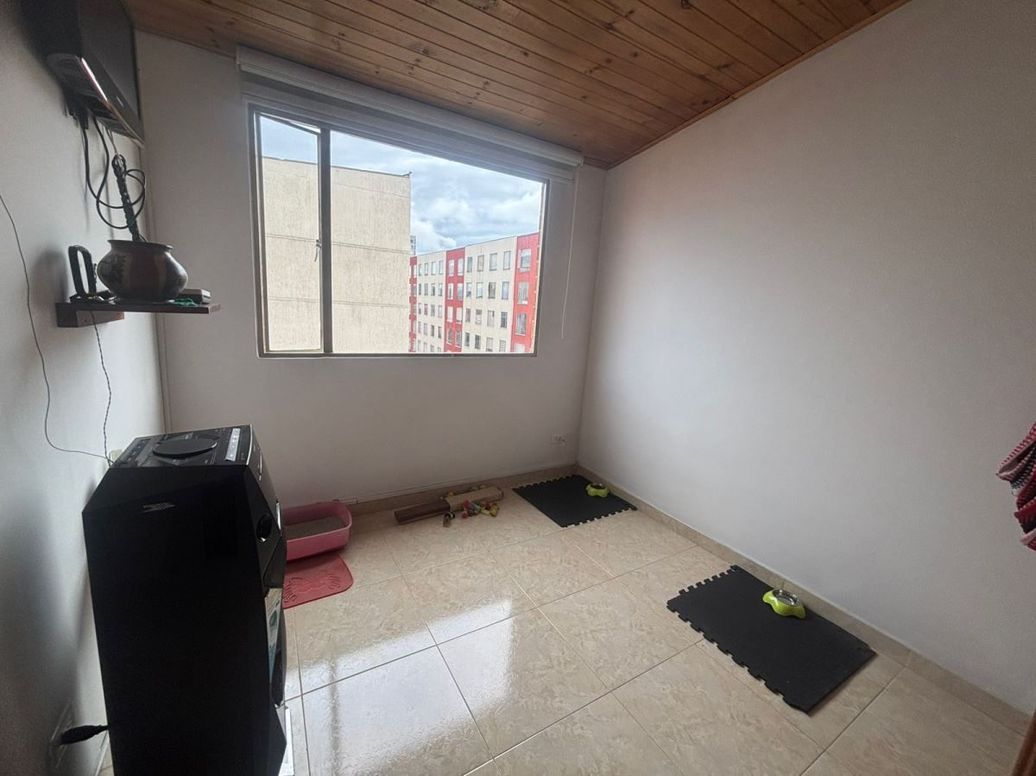 Apartamento de 3 alcobas en venta en Britalia, Bogotá, 67 m² · foto 13 de 20