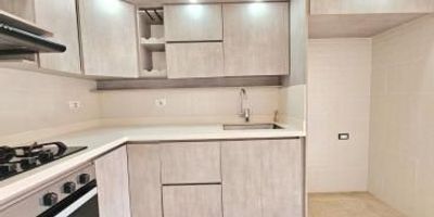 Se vende apto en bello ,la Gabriela, unidad la vida es bella, estrenar, entrega inmediata, en obra gris, 68 mts, 3 alcobas, posibilidad dos balos, balcón, unidad con piscina, juegos, salón social, canchas, turco, gimnasio, sector muy valorizado , cerca de todo.