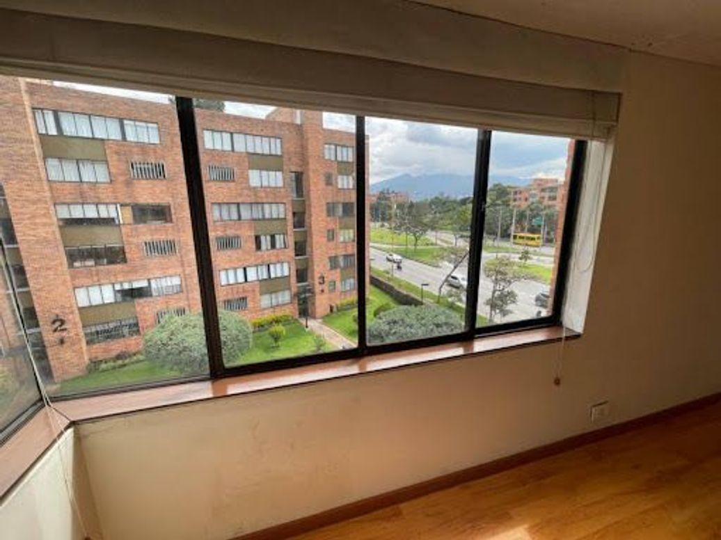 Apartamento de 2 alcobas en venta en Niza Viii, Bogotá, 103 m² · foto 12 de 16