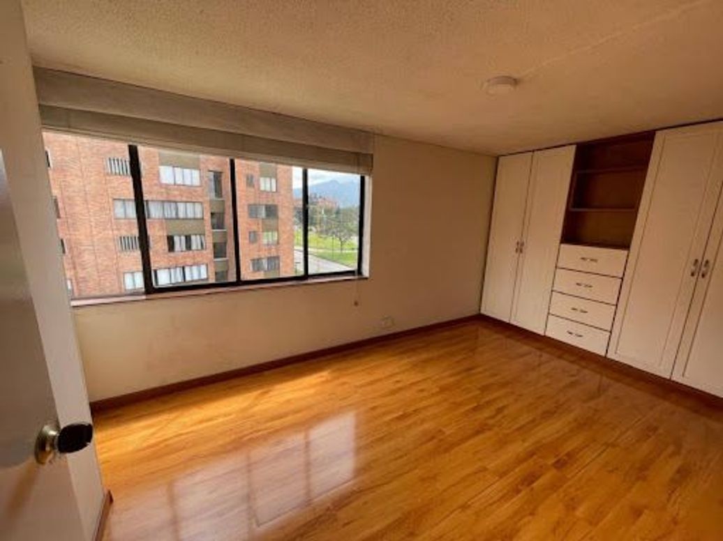 Apartamento de 2 alcobas en venta en Niza Viii, Bogotá, 103 m² · foto 11 de 16