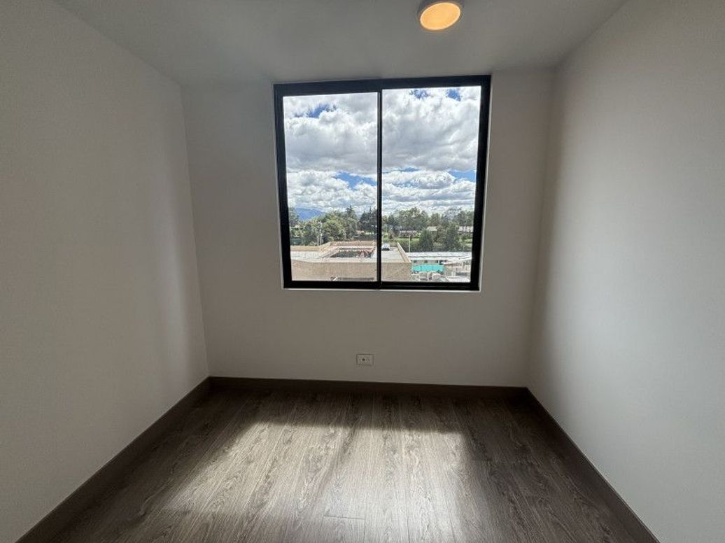 Apartamento de 2 alcobas en venta en Casa Blanca, Bogotá, 65 m² · foto 7 de 12