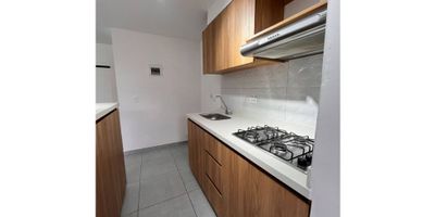 Disponible apartamentos sector navarra, cuenta con 3 alcobas con closet, sala comedor , cocina semi integral, 2 baños , parqueadero y cuarto útil ,contacto 3014022509
