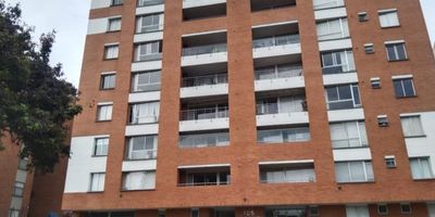 VENDEMOS, CEDRITOS  conjunto IOS Descubre la elegancia y comodidad en este exclusivo APARTAMENTO en Venta. Con 2 habitaciones y 2 baños, este espacio de 71.09 metros cuadrados ofrece un ambiente acogedor y funcional. Disfruta de la tranquilidad y seguridad que brinda este inmueble, que además cuenta con 1 parqueadero. Todo esto por tan solo $520,000,000. ¡Haz de este lugar tu nuevo hogar!
Contacto y cita previa Robert Esparza 3222101918, ... Jacqueline Martín 3118982171 ....Camilo Duran  3138866878