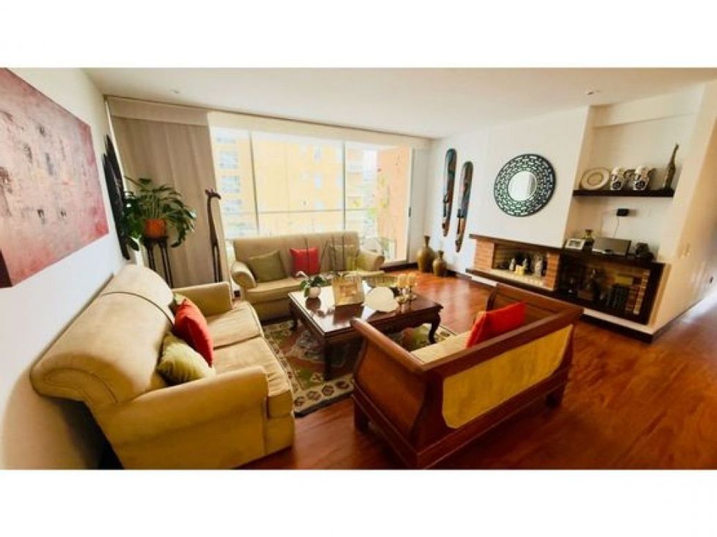 Apartamento de 3 alcobas en venta en La Calleja, Bogotá, 163 m² · foto 4 de 20