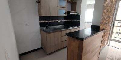 ¡Tu Nuevo Hogar en el Sector EURO te Espera!

Disfruta de la comodidad y ubicación estratégica que buscas. Un apartamento moderno y completo, listo para ti y tu familia.

Lo que te va a encantar: 3 Alcobas con sus 3 closets (¡Orden garantizado!). 2 Baños modernos. Cocina Integral abierta a la sala comedor. Zona de ropas independiente. Balcón para disfrutar la vista. Cuarto Útil incluido.

La Unidad lo tiene TODO para tu entretenimiento: 2 Piscinas para los días de sol. 2 Canchas deportivas y Gimnasio. Turco para relajarte. Juegos infantiles y Salón Social.

Canon: $2.400.000 (¡Negociables!) Área: 58mts
¡Agenda tu visita hoy mismo!