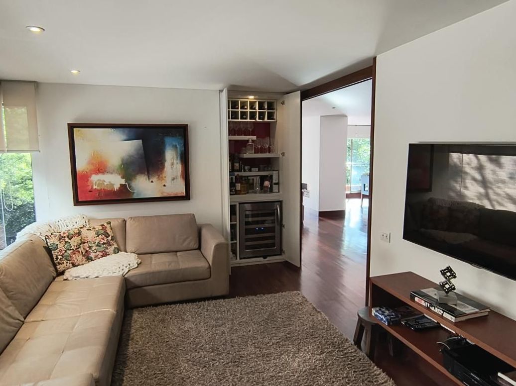 Apartamento de 3 alcobas en venta en La Cabrera, Bogotá, 340 m² · foto 11 de 20
