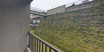 Apartamento en Arriendo 
Disfruta de la comodidad y el estilo en este moderno apartamento, ubicado en una zona de alto desarrollo.
El apartamento cuenta con 2 habitaciones con closet, 2 banos, sala-comedor, cocina integral, zona de ropas. La unidad ofrece ademas porteria 24 horas.
Gracias a su ubicacion  estaras conectado en minutos con restaurantes, supermercados, colegios, transporte publico y principales vias de la ciudad.
La opcion ideal para quienes buscan confort