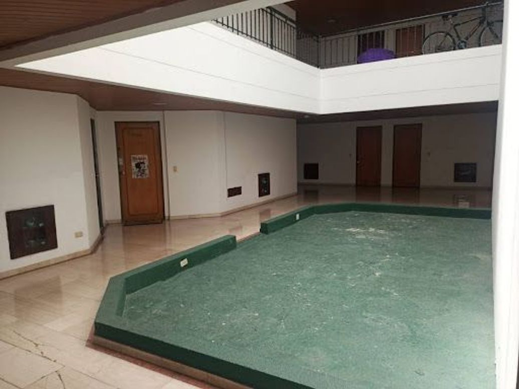Apartaestudio en venta en Chapinero Central, Bogotá, 32 m² · foto 3 de 15