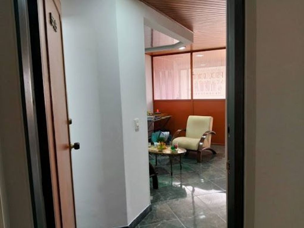 Apartaestudio en venta en Chapinero Central, Bogotá, 32 m² · foto 5 de 15