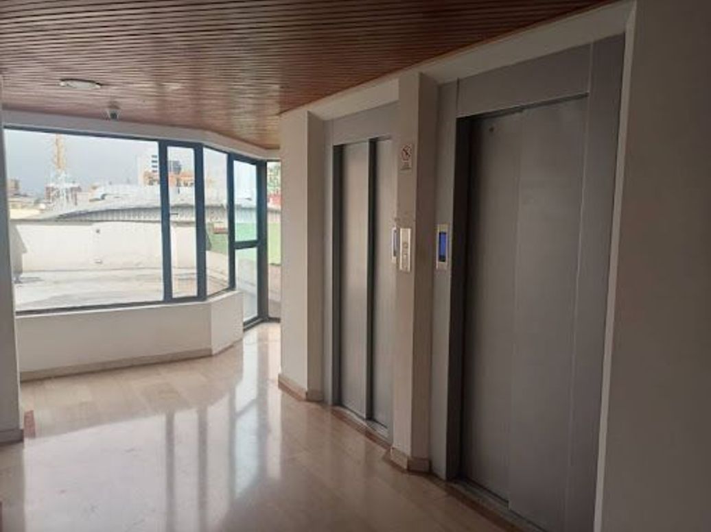 Apartaestudio en venta en Chapinero Central, Bogotá, 32 m² · foto 4 de 15