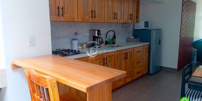 CASA EN VENTA Tu Refugio Soñado en Vista Verde - Carmen de Viboral
Cód: 154-101
Disponible para venta por solo $360.000.000

¡Escápate al confort de un lugar que lo tiene TODO!  Disfruta de esta joya de 60 m² totalmente amoblada, con 3 acogedoras habitaciones, 2 baños, sala comedor, cocina integral, red de gas y zona de ropas. Perfecto para compartir en familia o con amigos

Ubicada en el tranquilo sector Vista Verde, estrato 3, combina comodidad, naturaleza y buena energía.

Ideal para vivir, o invertir
¡Agenda tu visita y enamórate!