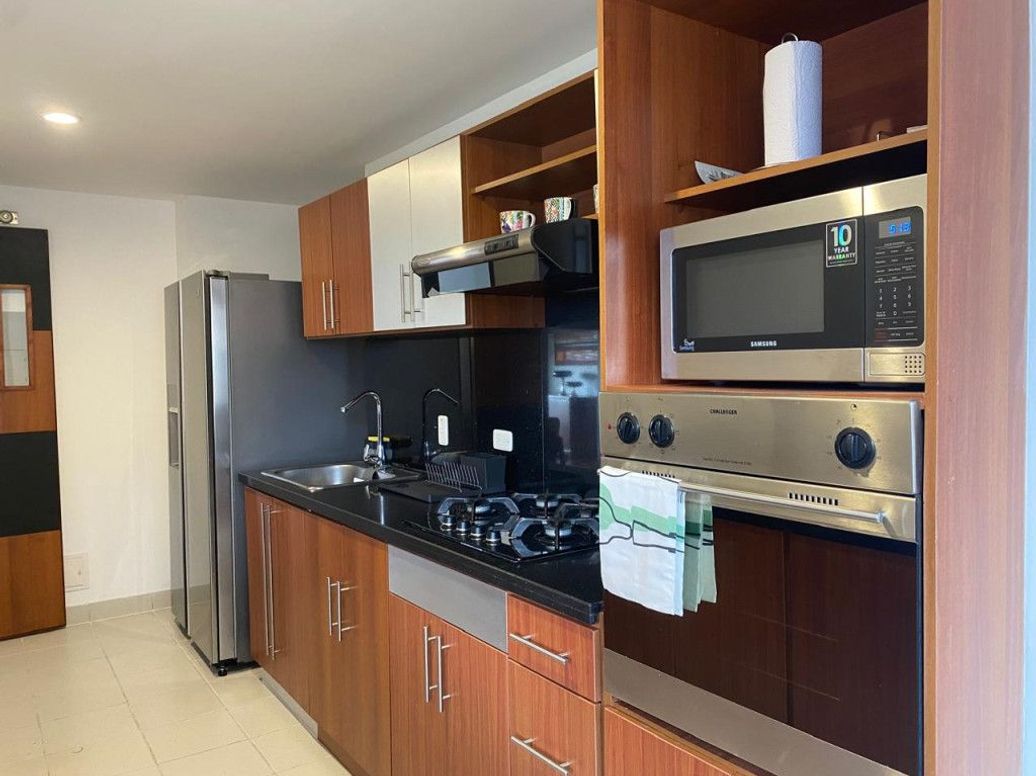 Apartamento de 3 alcobas en arriendo en Santa Ana Occidental, Bogotá, 170 m² · foto 8 de 20