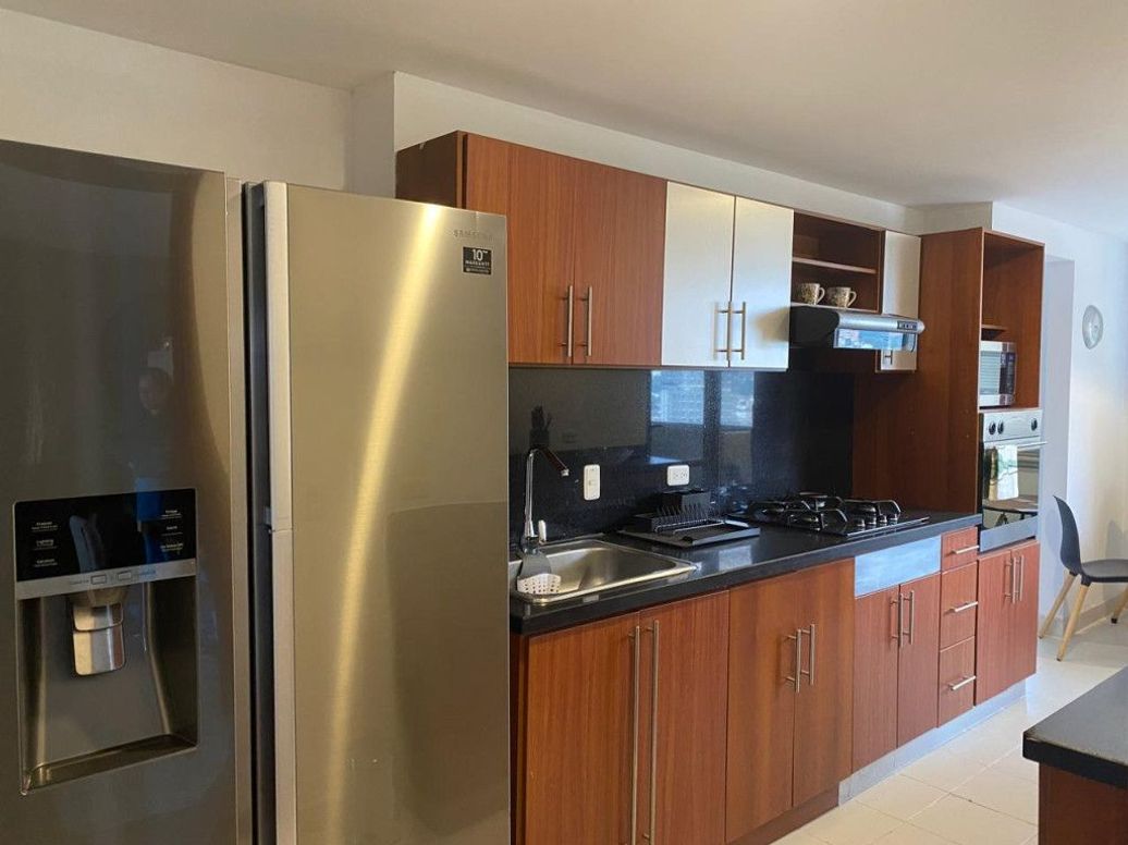 Apartamento de 3 alcobas en arriendo en Santa Ana Occidental, Bogotá, 170 m² · foto 6 de 20