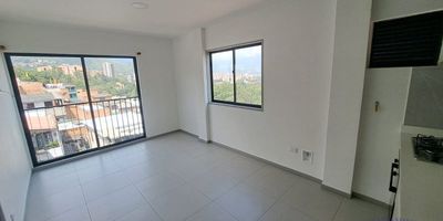 Apartamento de 60 m2 en tercer piso, 3 alcobas, baño, 3 clósets, cocina integral, red de gas, calentador, zona de ropas y piso en porcelanato.Si deseas más información puedes escribir al WhatsApp 3113933203