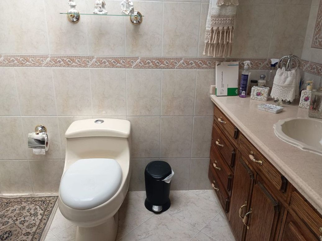 Casa de 4 alcobas en venta en Niza Norte, Bogotá, 313 m² · foto 10 de 20