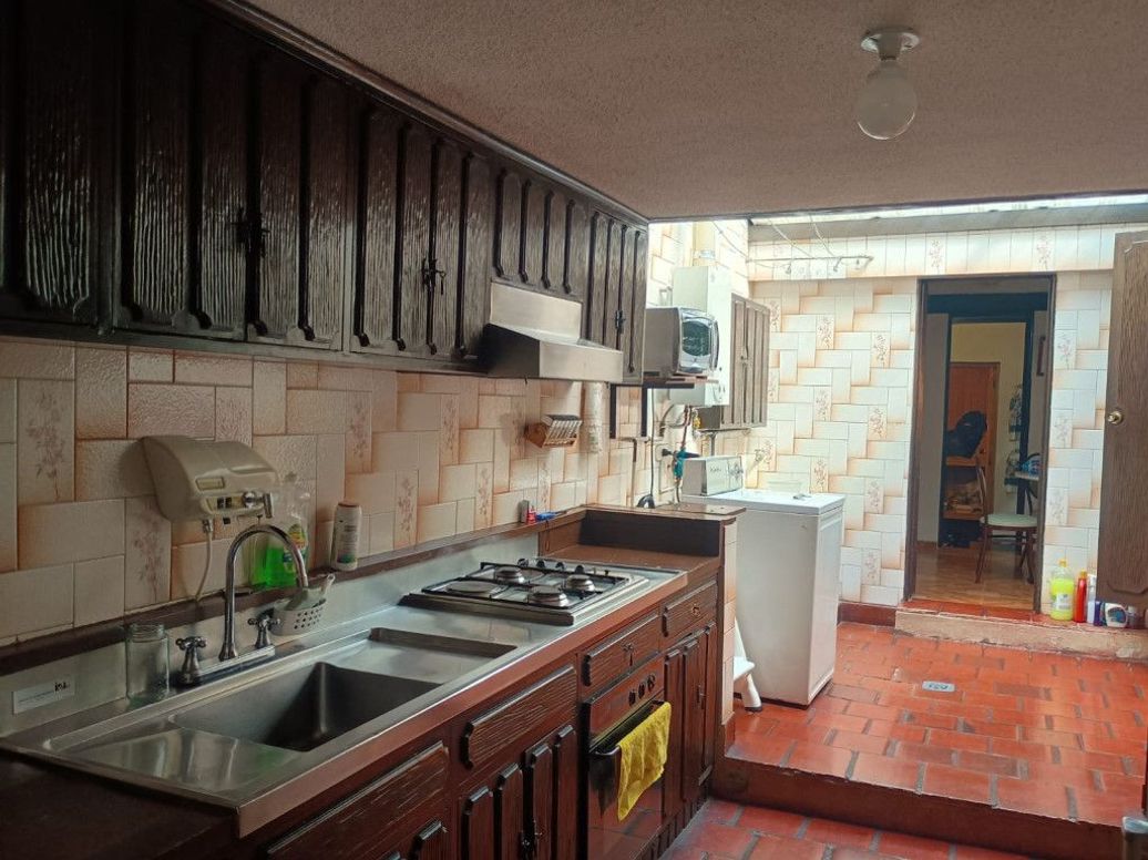 Casa de 4 alcobas en venta en Niza Norte, Bogotá, 313 m² · foto 14 de 20