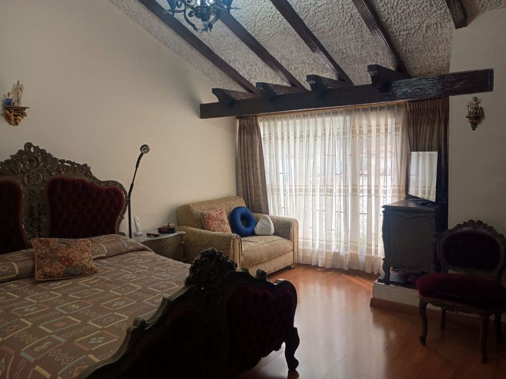 Casa de 4 alcobas en venta en Niza Norte, Bogotá, 313 m² · foto 8 de 20