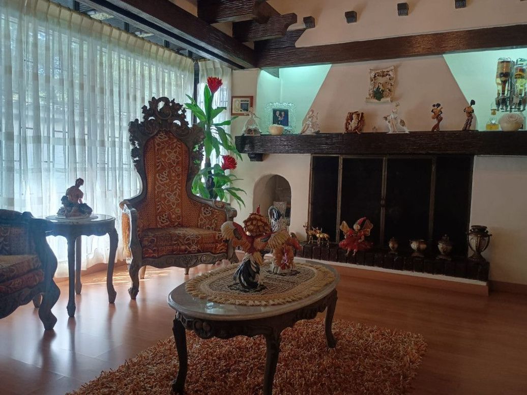 Casa de 4 alcobas en venta en Niza Norte, Bogotá, 313 m² · foto 2 de 20