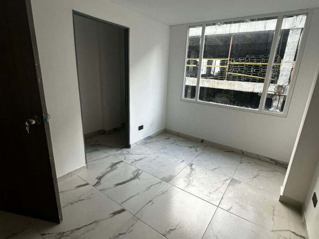 Apartamento en venta en Granada Norte, Bogotá · foto 12 de 16