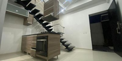 APARTAESTUDIO DISPONIBLE EN ARRIENDO
Edificio inteligente ,espacios para ejecutivos domótica, moderna habitación finos acabados.
A pocos pasos del tradicional parque electrificadora, almacenes de cadena,  Mall Plaza Buenavista.