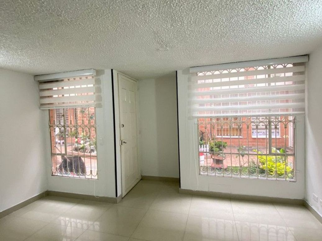 Casa de 2 alcobas en venta en Cantalejo, Bogotá, 71 m² · foto 13 de 20