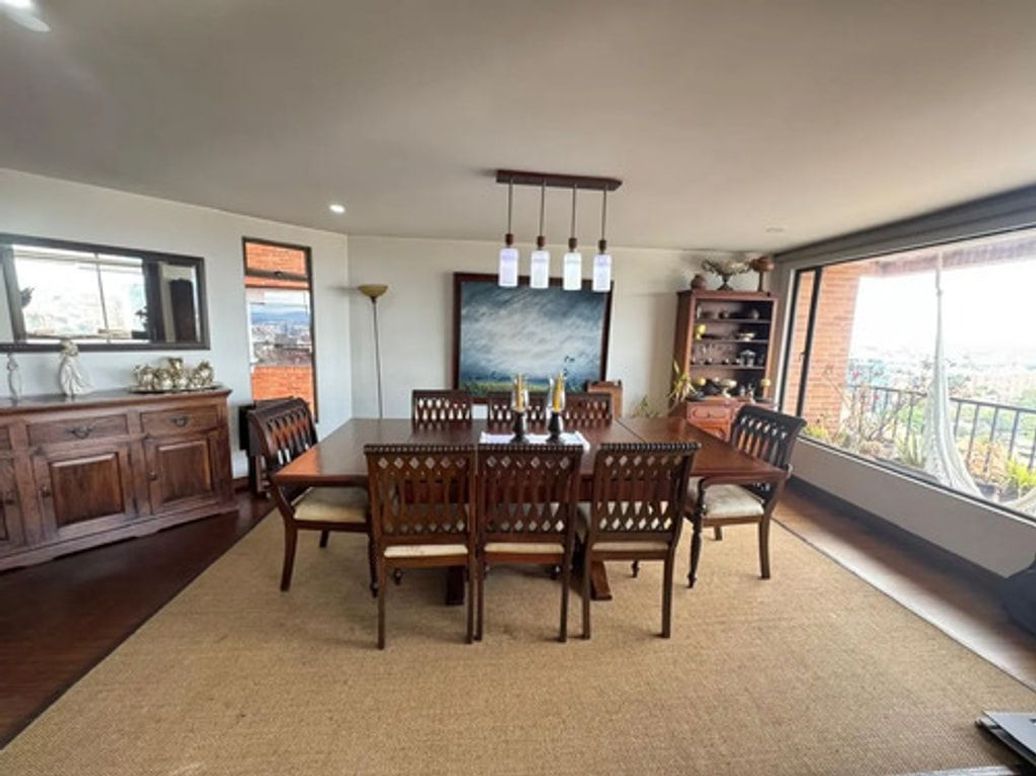 Apartamento de 5 alcobas en venta en Chico, Bogotá, 350 m² · foto 6 de 12