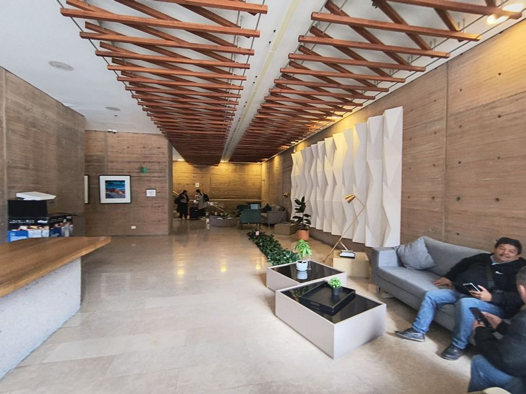 Apartamento de 2 alcobas en venta en San Martin, Bogotá, 87 m² · foto 2 de 20