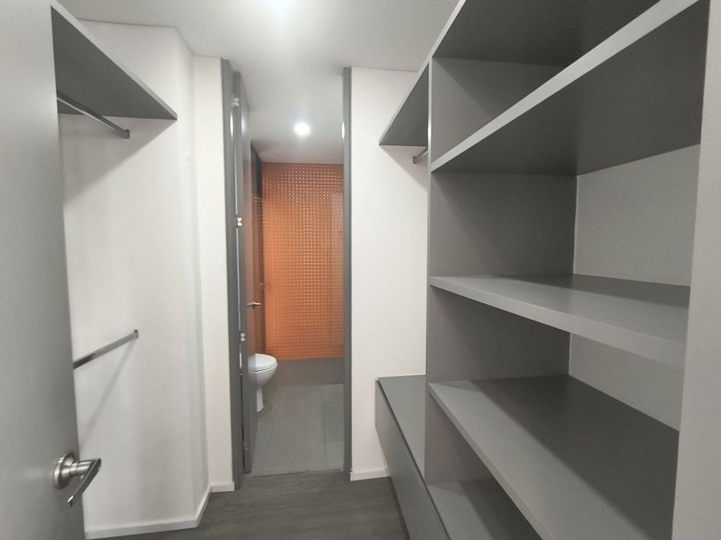 Apartamento de 2 alcobas en venta en San Martin, Bogotá, 87 m² · foto 11 de 20