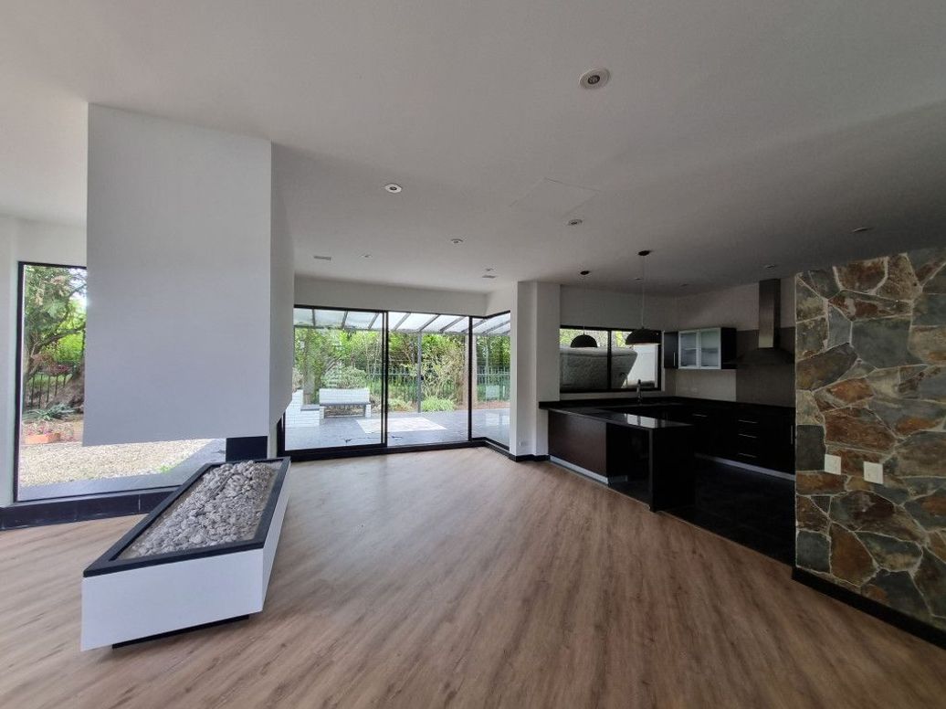Casa de 4 alcobas en venta en Casa Blanca, Bogotá, 500 m² · foto 5 de 20