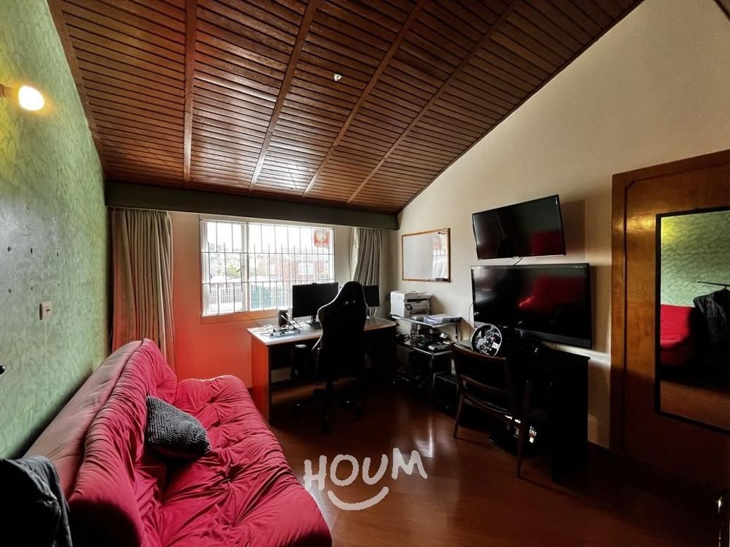 Casa de 5 alcobas en venta en Niza, Bogotá, 578 m² · foto 14 de 18