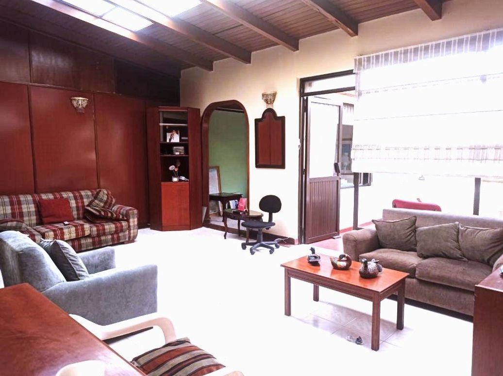 Casa de 3 alcobas en venta en Puente Largo, Bogotá, 245 m² · foto 7 de 18