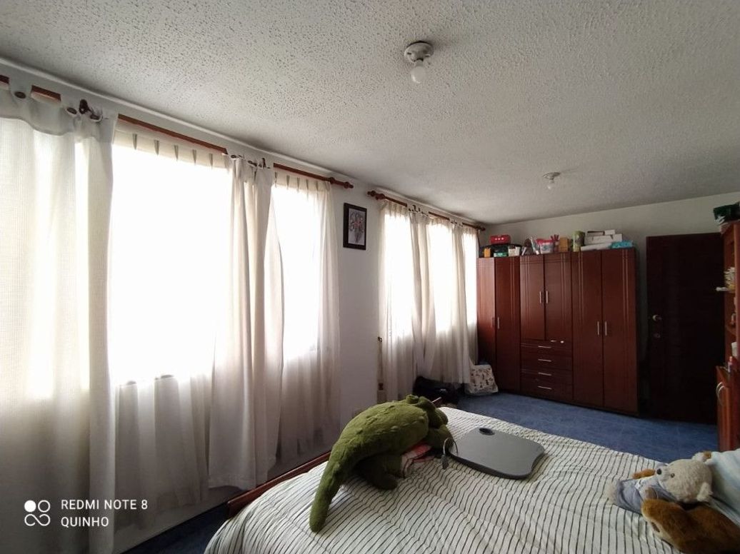 Casa de 6 alcobas en venta en Pastranita I Sector, Bogotá, 294 m² · foto 5 de 20