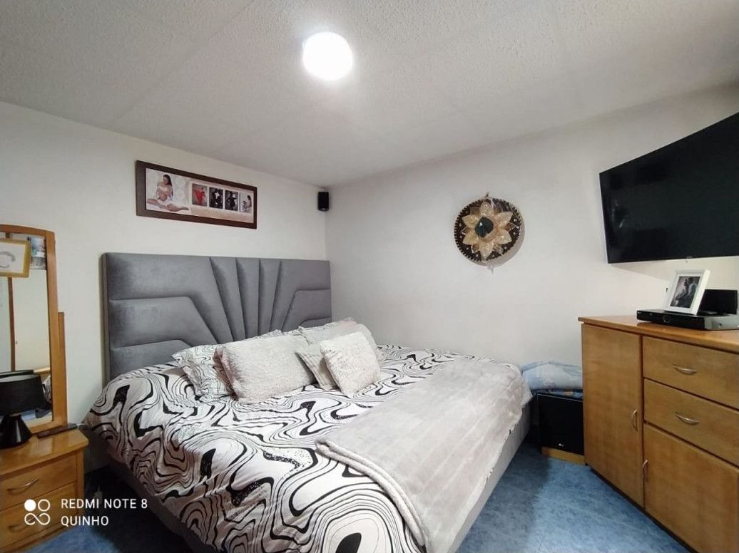 Casa de 6 alcobas en venta en Pastranita I Sector, Bogotá, 294 m² · foto 11 de 20