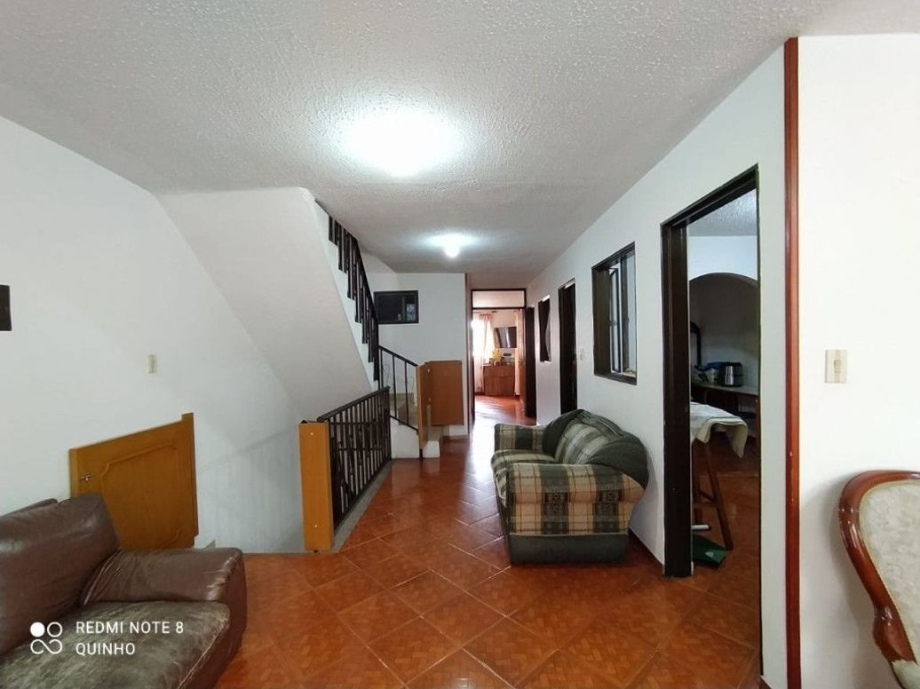 Casa de 6 alcobas en venta en Pastranita I Sector, Bogotá, 294 m² · foto 18 de 20