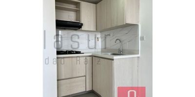 3 habitaciones, 3 closet, 1 baño, cocina integral, sala comedor, balcón, calentador, zona de ropas, red de gas, piso en porcelanato, piso 14, área 48 m2, estrato 3, aproximadamente 4 años de construido. 

La unidad cuenta con portería 24 horas, ascensor, piscina, gimnasio, salón social, parque infantil, zonas verdes, parqueaderos visitantes.

Sector cercano a alas hamacas. 
