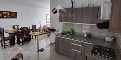 Este hermoso y amplio apartamento de 80 metros cuadrados se encuentra ubicado en el sector San José, Sabaneta (Ant), muy cerca de la Universidad Ceipa. 
Está distribuido en tres habitaciones, tres closets, dos baños, sala comedor, cocina integral, balcón, zona de ropas, cuarto útil y parqueadero cubierto.
La unidad cuenta con portería permanente y ascensor, lo que garantiza comodidad y seguridad en todo momento.
¡No dejes pasar esta oportunidad única! Contáctanos al 3012021300 para programar una visita y descubre más sobre esta increíble propiedad.