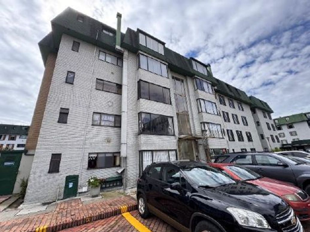 Apartamento de 3 alcobas en venta en Metropolis, Bogotá, 89 m² · foto 2 de 20