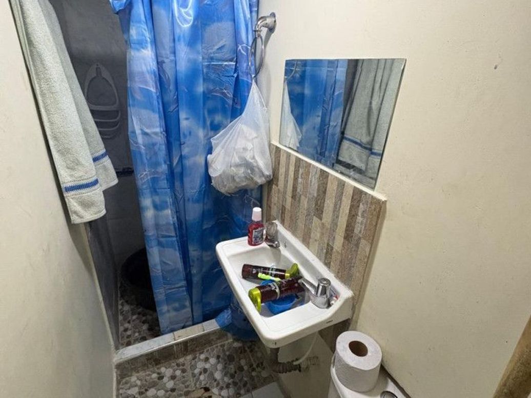 Casa de 10 alcobas en venta en El Triangulo, Bogotá, 235 m² · foto 6 de 20