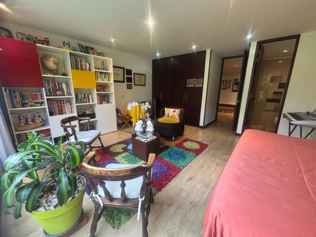 Apartamento de 4 alcobas en venta en Cerros De Suba, Bogotá, 288 m² · foto 10 de 20