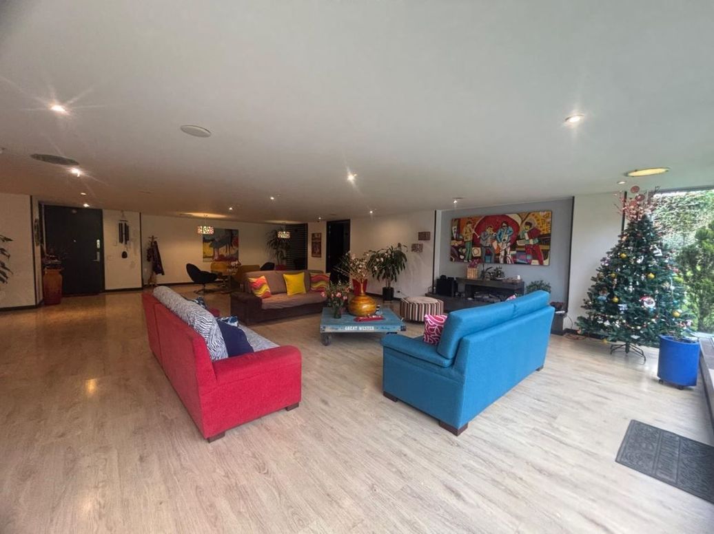 Apartamento de 4 alcobas en venta en Cerros De Suba, Bogotá, 288 m² · foto 8 de 20