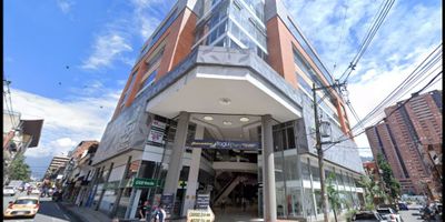 ? Local comercial Itagui Plaza?

?️ Ideal para oficina; enfocado en servicios o comercio, opciones multiples en punto estrategico de la zona.

En el centro comercial encontramos gran variedad de comercio; tales como, Droguerias, Cruz roja, Interrapidisimo, Cafeteria, Laboratorios, Servicios odontologicos, Curaduria, entre otros

??Zona de parqueo facturado, lavadero de vehiculos.

? Entorno:


 A dos calles del Parque Principal, centro administrativo del Municipio y a una cuadra de Comfama.
 El sector cuenta con rutas de transporte amplias hacia San antonio de prado, El descanso, Barichara, Barcelona, Envigado, La estrella, Metro.


✨Canon sin iva✨

 

 

 

 
