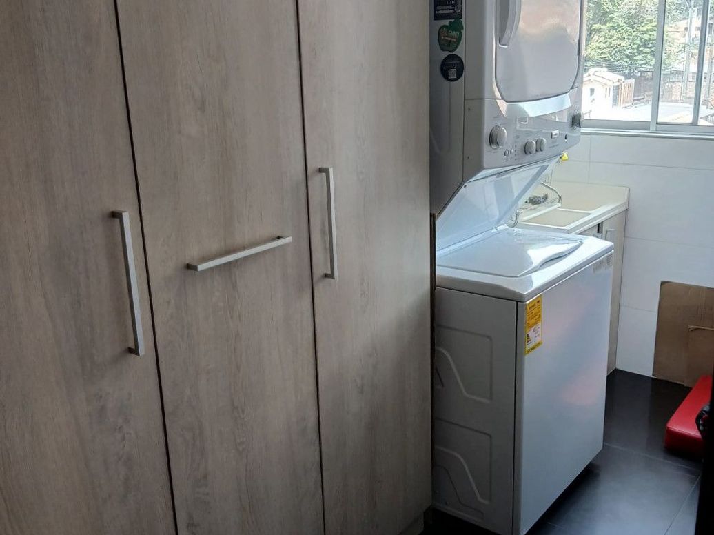 Apartamento de 3 alcobas en venta en Niza Suba, Bogotá, 152 m² · foto 15 de 19