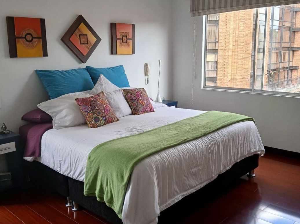 Apartamento de 3 alcobas en venta en Niza Suba, Bogotá, 152 m² · foto 2 de 19
