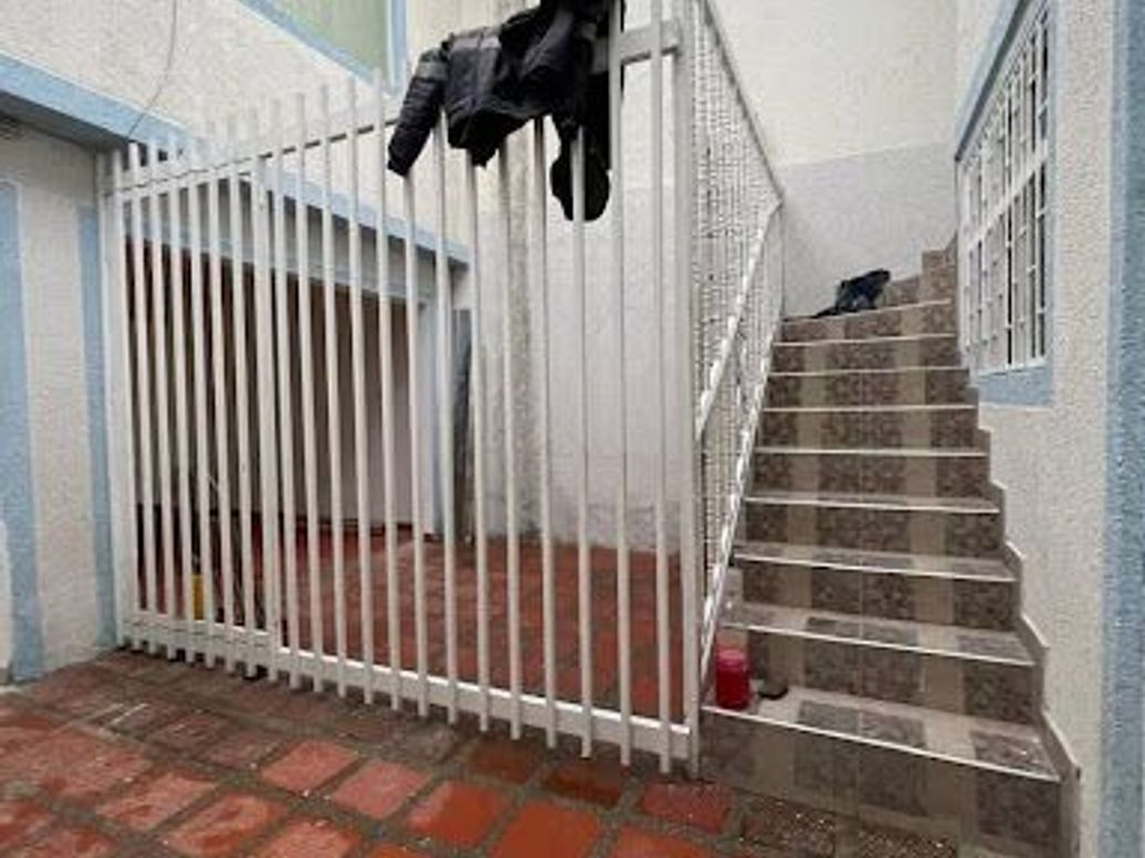 Casa de 9 alcobas en venta en Versalles, Bogotá, 150 m² · foto 4 de 19