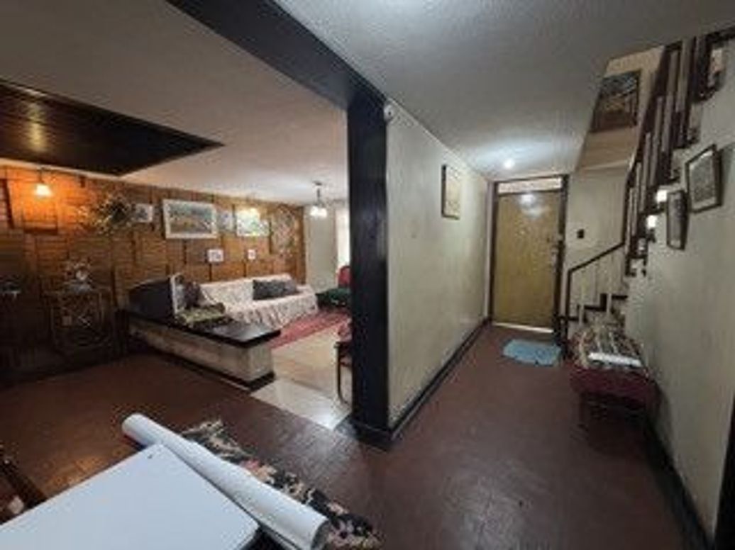 Casa de 3 alcobas en venta en Santa Isabel, Bogotá, 225 m² · foto 2 de 20