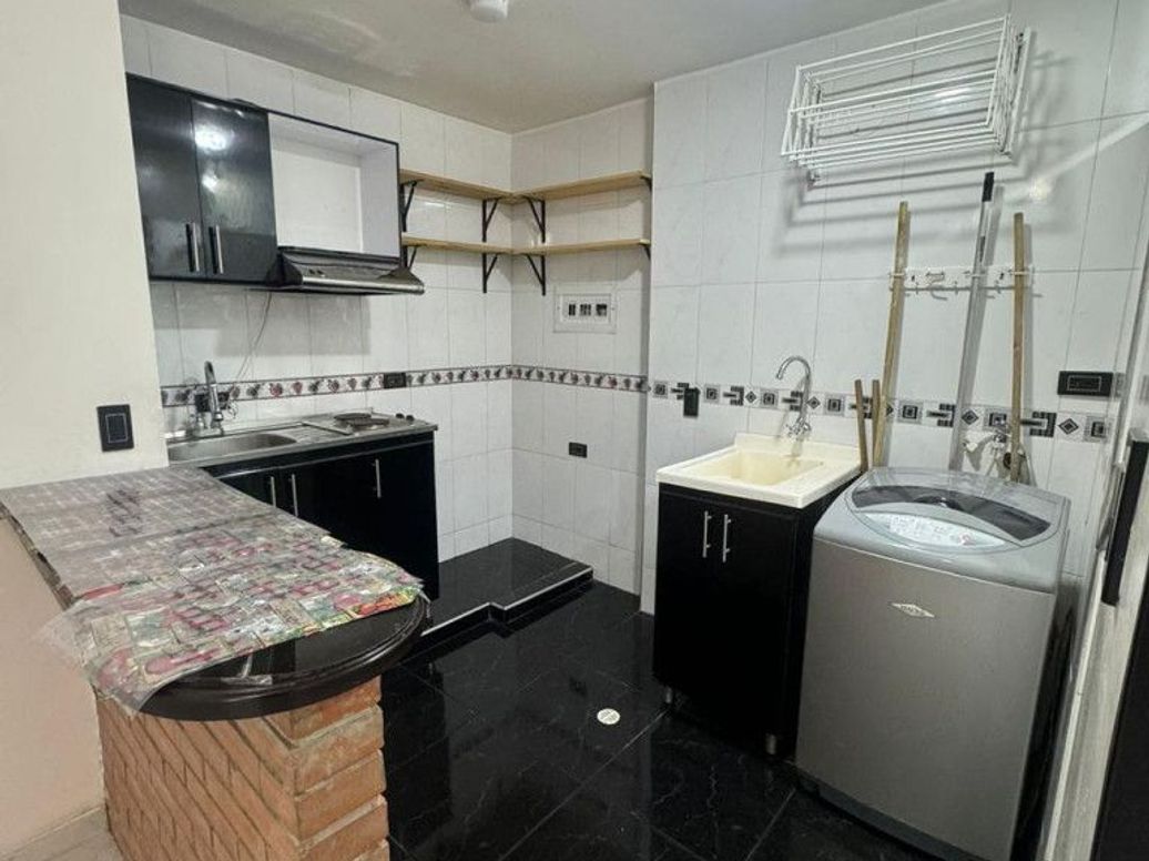 Apartaestudio en venta en Las Nieves, Bogotá, 35 m² · foto 5 de 9