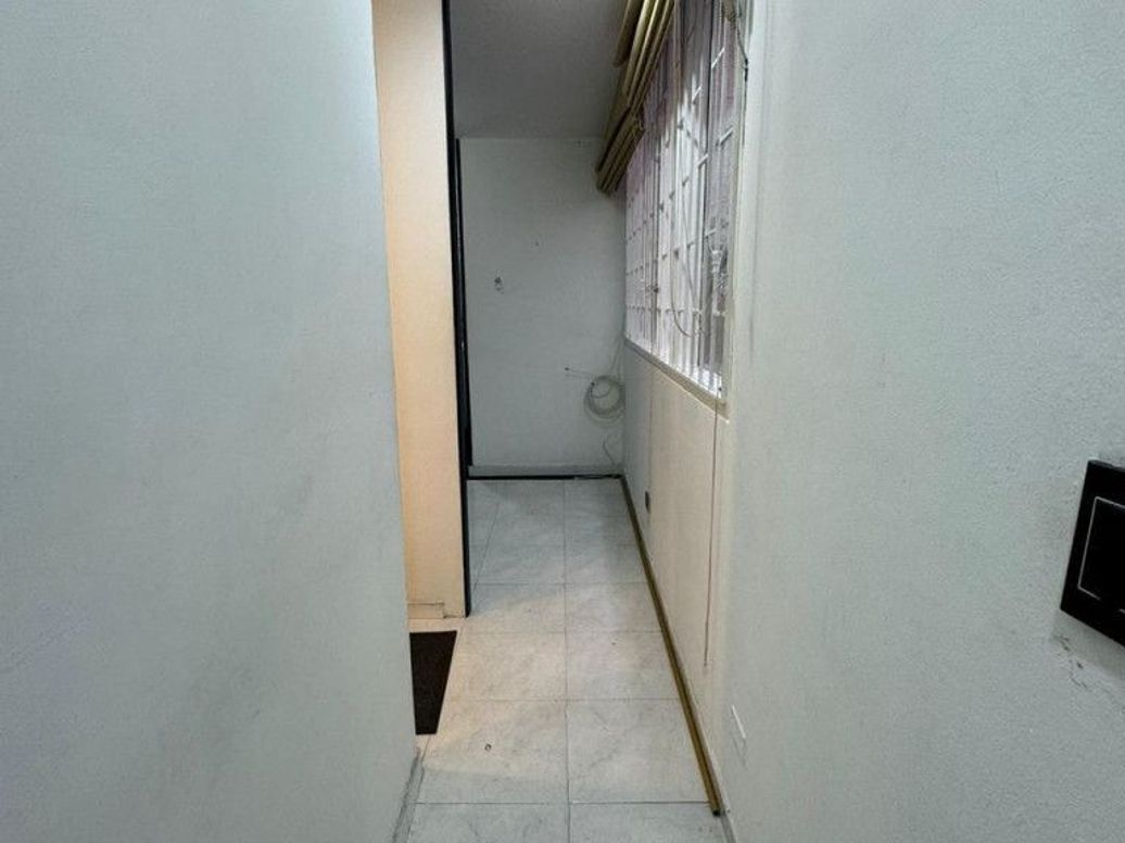 Apartaestudio en venta en Las Nieves, Bogotá, 35 m² · foto 8 de 9